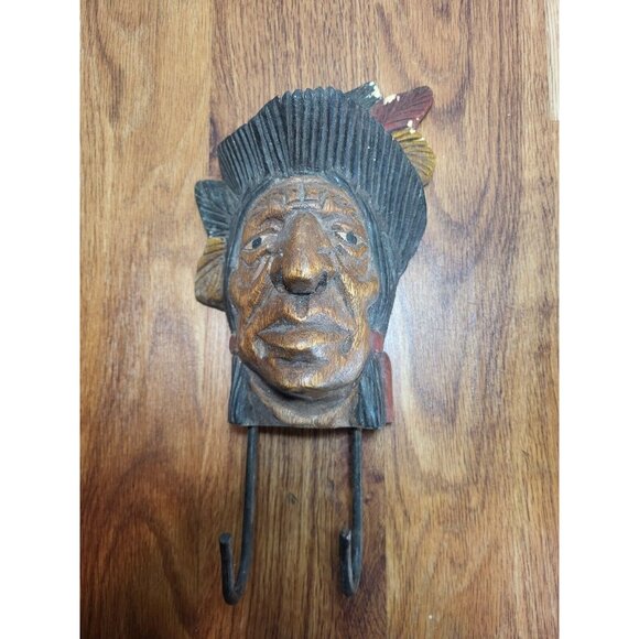 Handcrafted Wood Carved Native American Head Indian Wall Hanging Hook - Picture 1 of 5